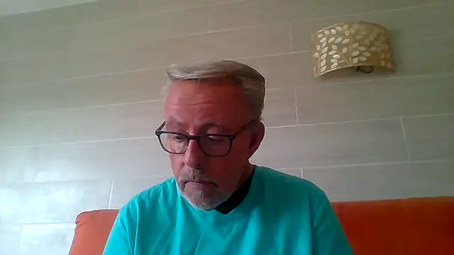 tuggy59 라이브 XXX 채팅