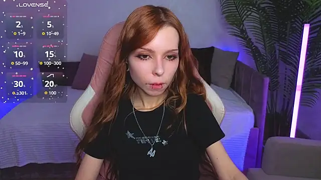 Star_Tarra Chat XXX in diretta