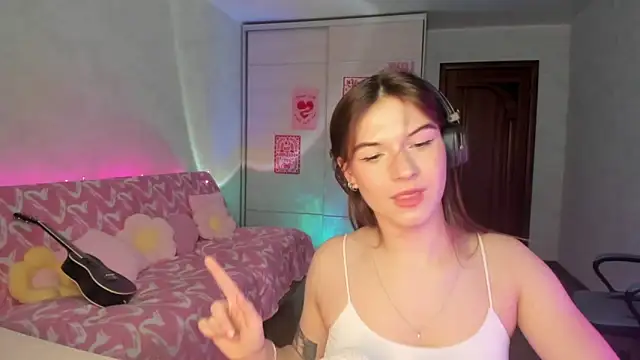 luna_lust_212's Live XXX Chat