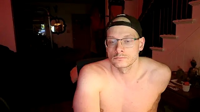 MasterDaddyCool élő XXX-chatje