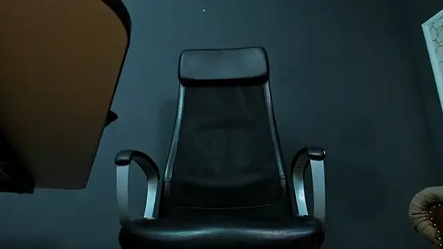 BrianHunts Chat XXX live