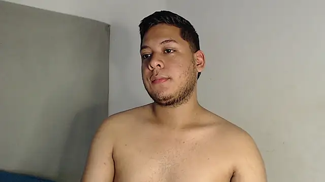 nicolas_cr1 লাইভ XXX চ্যাট
