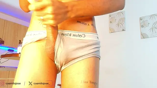 Milo_K Live XXX-chat