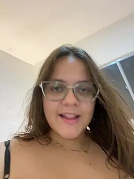 Laryssinha_69 – Live XXX-chat