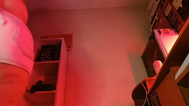 SmokyDee: απευθείας συνομιλία ΧΧΧ