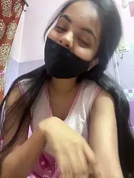 Sandhya_77's Live XXX Chat