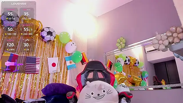 CloeMoon 即時 XXX 聊天