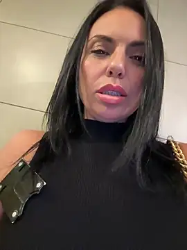 Chatroom XXX en direct de KimKelly13