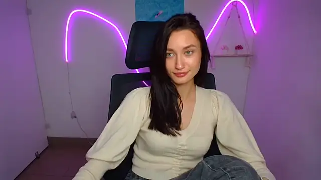 Stella_XO: онлайн-секс-чат