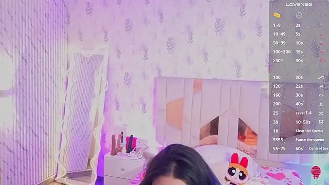 MARIANA_TAY1's Live XXX Chat