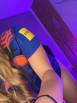 KYLIE_JONES6 即時 XXX 聊天