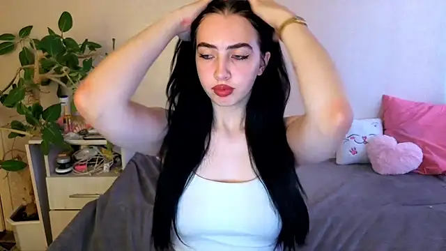 Chat +18 de WildKittenX_ ao vivo