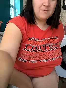 Milla-23 Live XXX-Chat