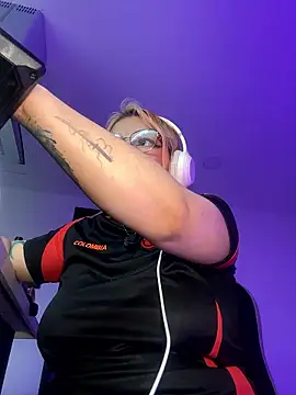 دردشة Sophia_Weest99 الجنسية المباشرة