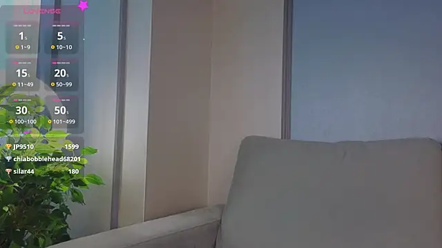 KellyBurrusn Live XXX chat