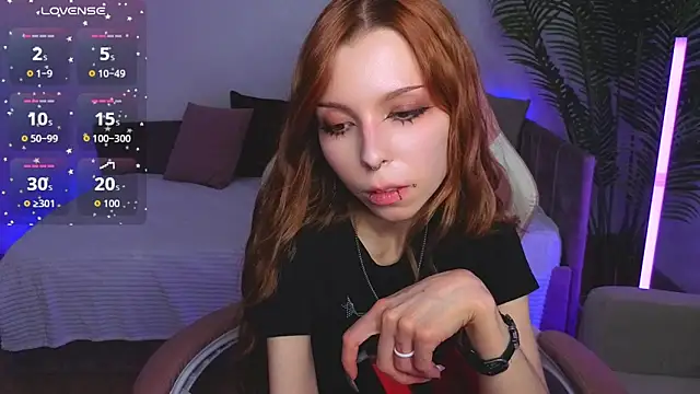 Star_Tarra's Live XXX Chat