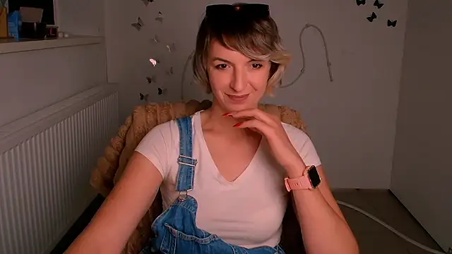 Czat XXX na żywo – Lana_Foxyy