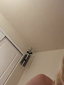 blondebunny999_999's Live XXX Chat