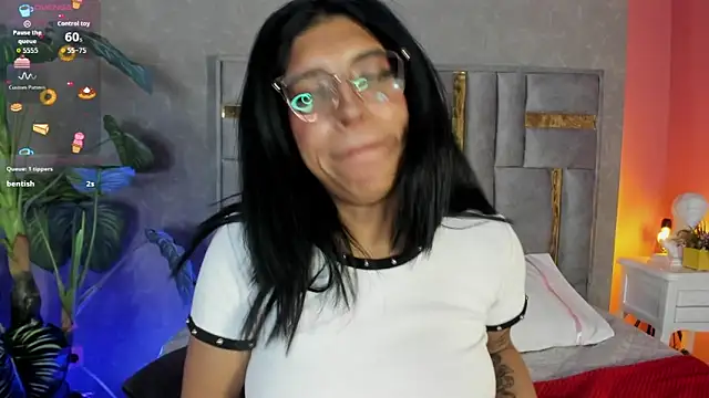 Czat XXX na żywo – Karin_Ks