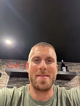 trainwithme's Live XXX Chat