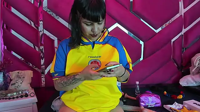 Czat XXX na żywo – vanesa_bobs