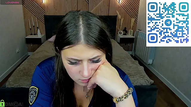 Czat XXX na żywo – Crystal-Lace