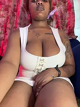Czat XXX na żywo – _Thirteen