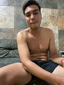 Caifann's Webcam Show