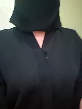 Queenhoiyam Chat XXX in diretta