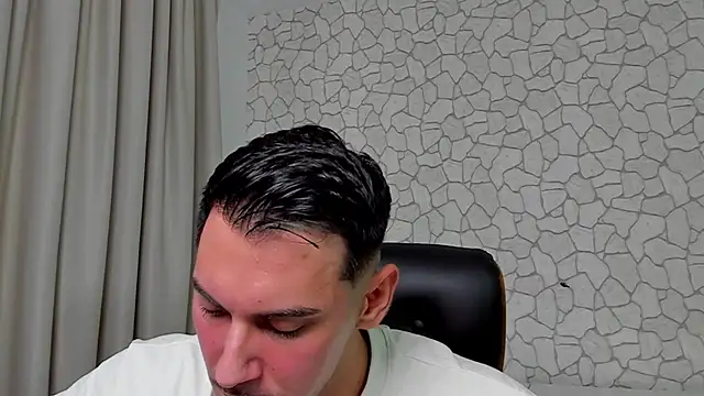 ClintMasters Chat XXX live