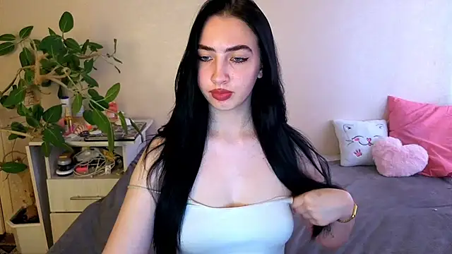 WildKittenX_ – Live XXX-chat