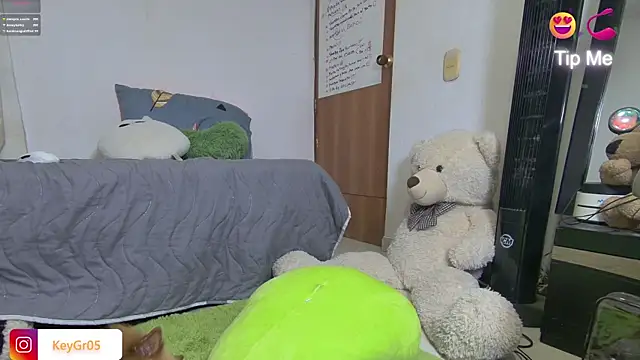 Keygr05_'s Live XXX Chat