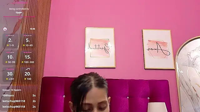 Chat XXX en directo de yourcuteneighbourr