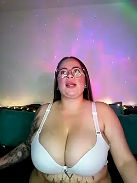 soofy__'s Live XXX Chat