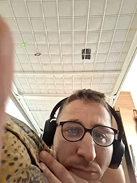 MattedOdobenus Live XXX-Chat
