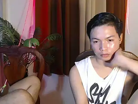 hot_asian02 Adlı Modelin Canlı XXX Sohbeti