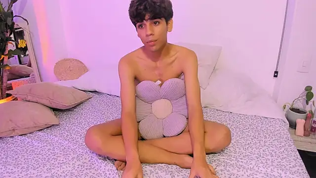 Pertunjukan Kamera Web Samy_Twink