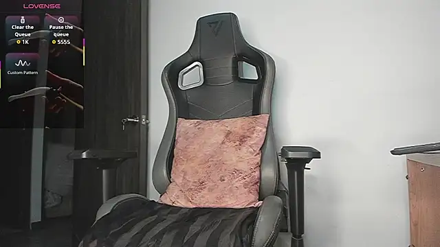 XXX chat uživo modela imferrer