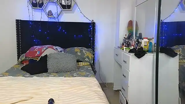 charlotte_077 Chat XXX live