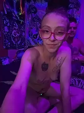 Stonermama666420 Live XXX Chat