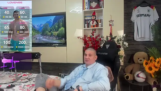 SpartacusDaddy48n Live XXX chat