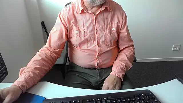 Buggemann Live XXX Chat
