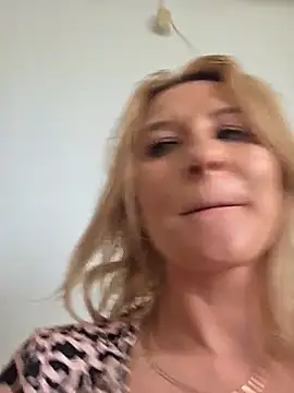 KaylinJann Live XXX chat