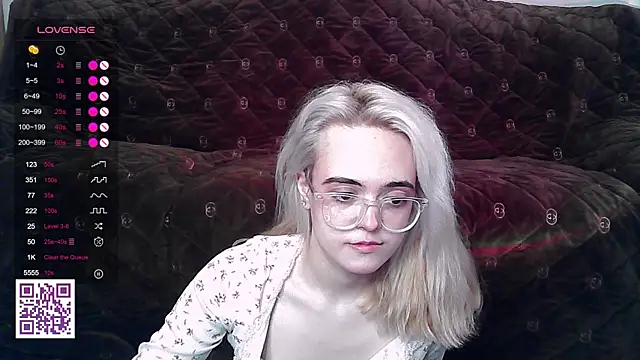 Živý XXX chat Oxcy_Secret