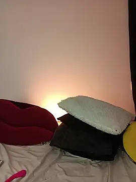 Piafisher_2's Live XXX Chat