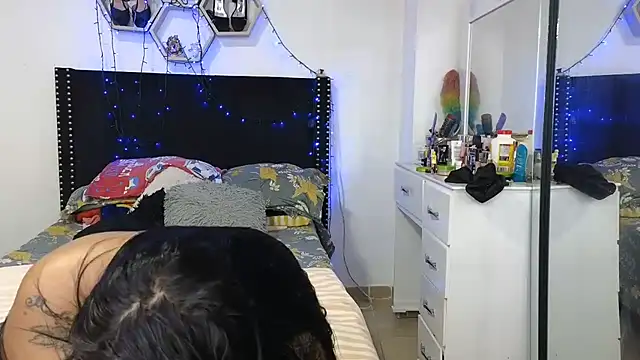 charlotte_077n Live XXX chat