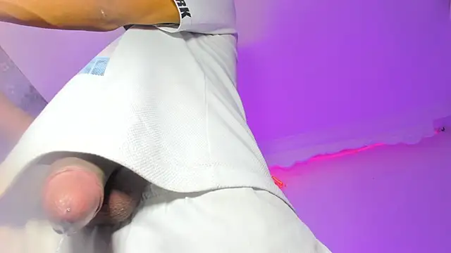 Rpoolrboy Chat XXX in diretta