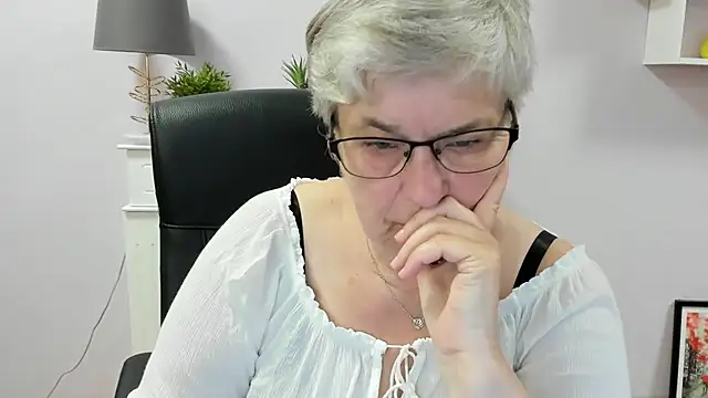 IrisDream Live XXX-Chat
