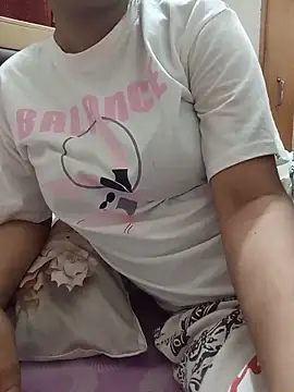 Tanha18n Live XXX chat