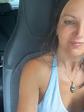 Chat XXX en directo de -OLYA-